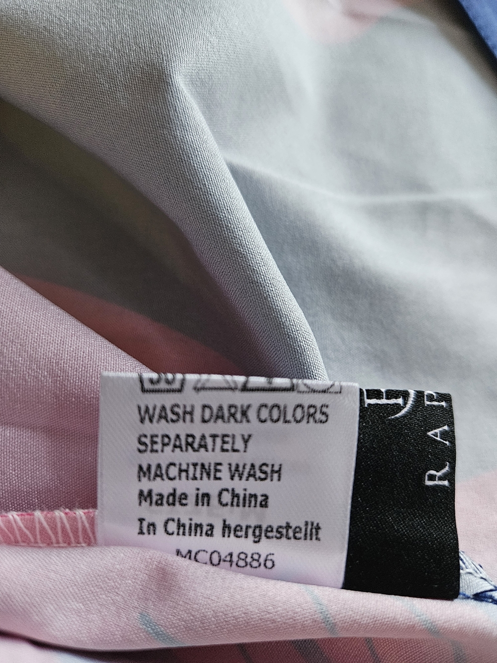 Rapbin Women's Navy and Hot Pink Printed Button-Up Shirt Size Medium - Picture 7 of 7
